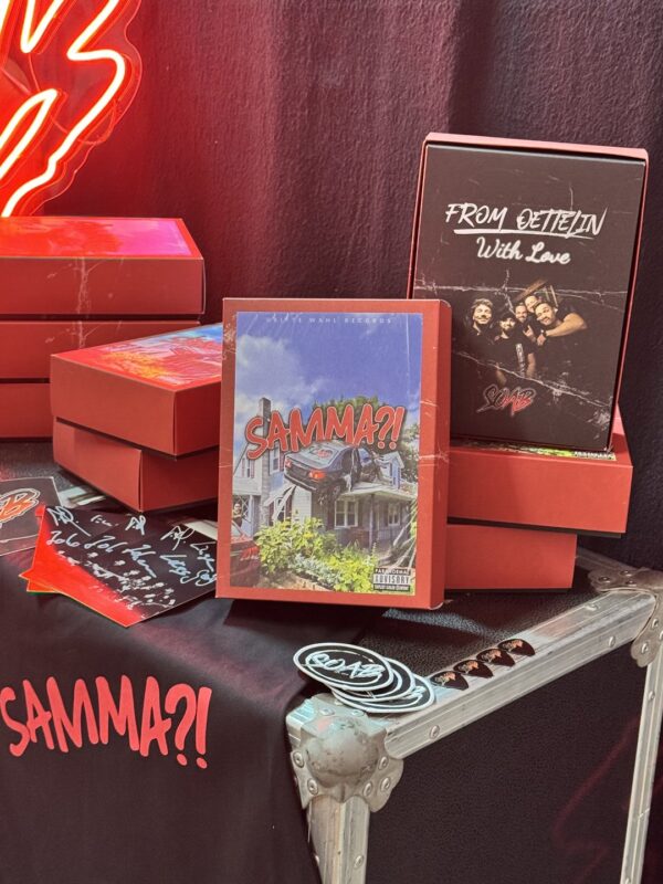 SAMMA-Fanbox (SuperCDBox) SAMMA?! (MC-Box)